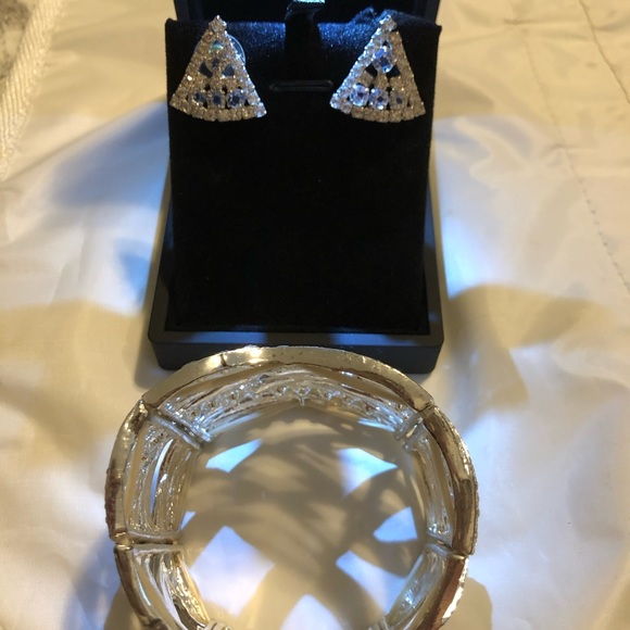 Set of earrings and bracelet - Picture 3 of 4